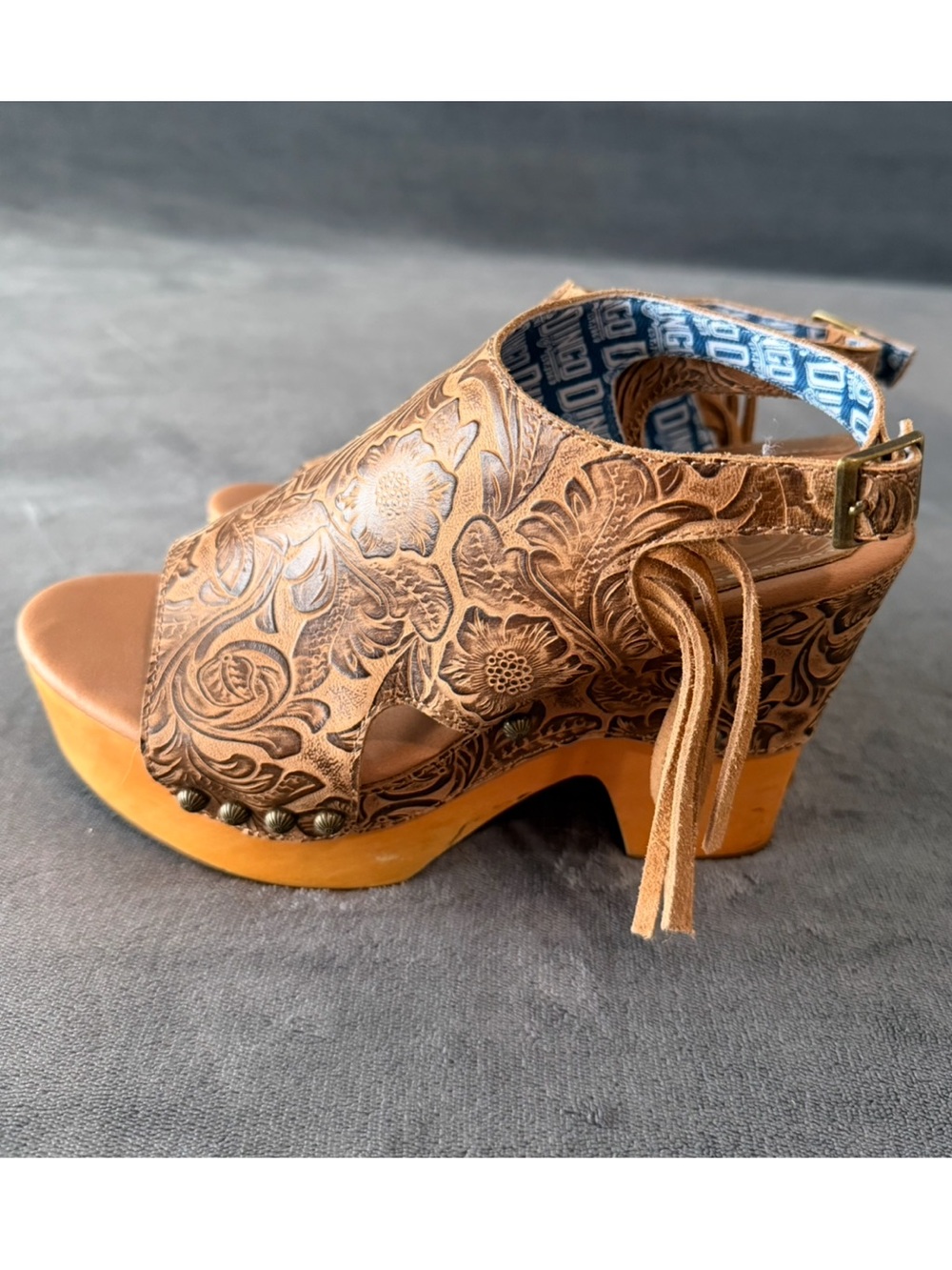 dingo Brown Floral Tooled Platform Sandal with Mustard Platform size 8 - Picture 8 of 10